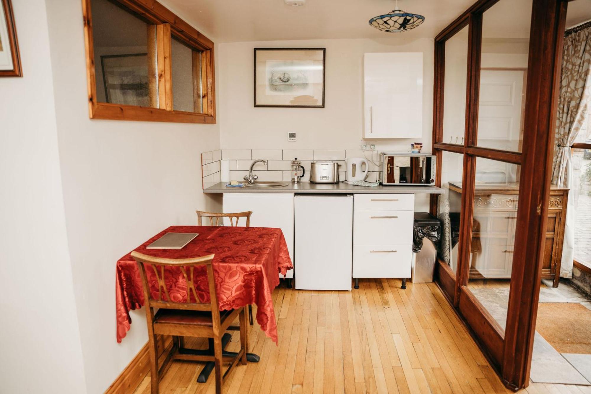 The Barn B&B ポート・タルボット エクステリア 写真
