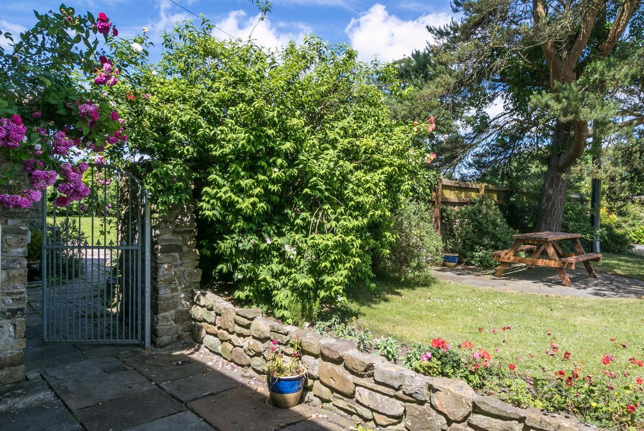 The Barn B&B ポート・タルボット エクステリア 写真